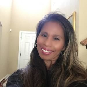 Meet your Posher, Emilia